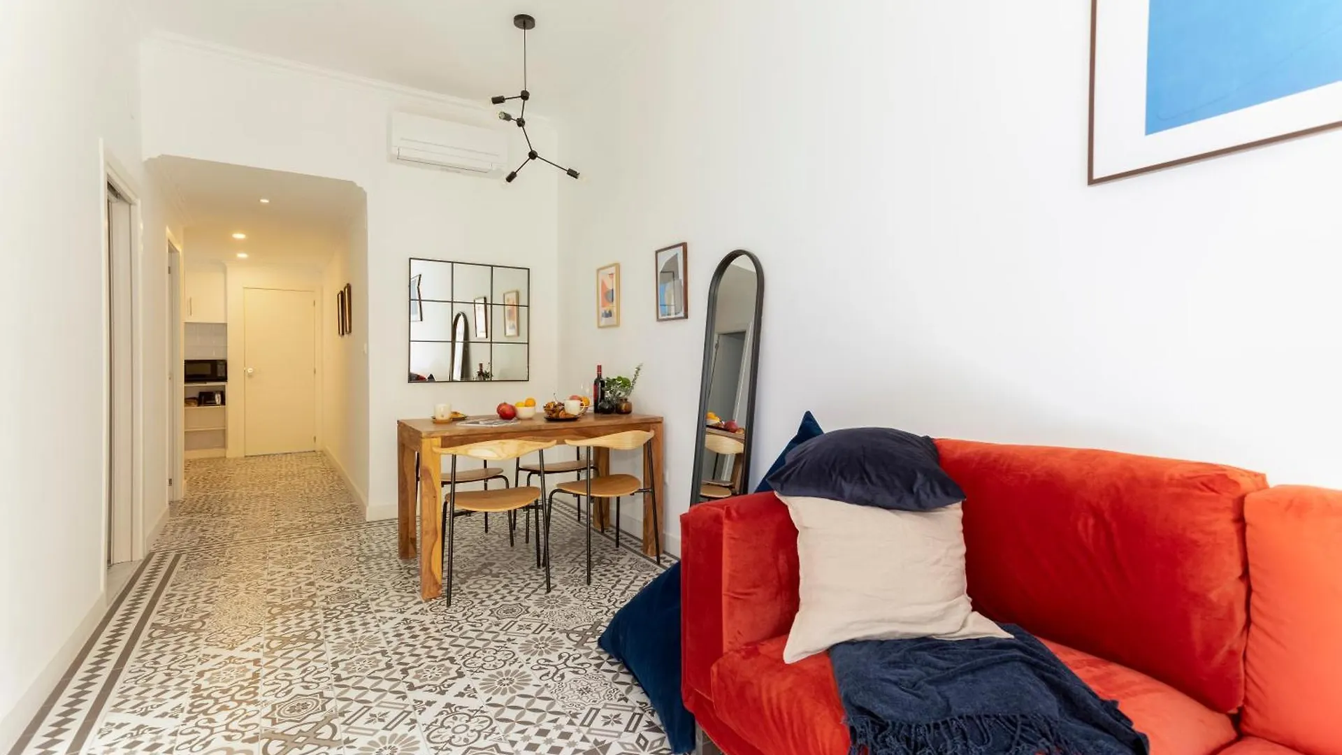 Gorgeous Apartments & Studios Bcn Port Barcelona 0*,  Spain